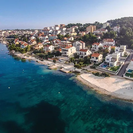 Cozy In Okrug Gornji Trogir